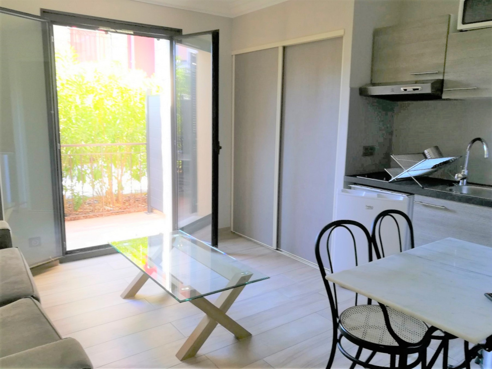 Vente Appartement 20m² 1 Pièce à Aix en Provence (13100) - Cg Immobilier