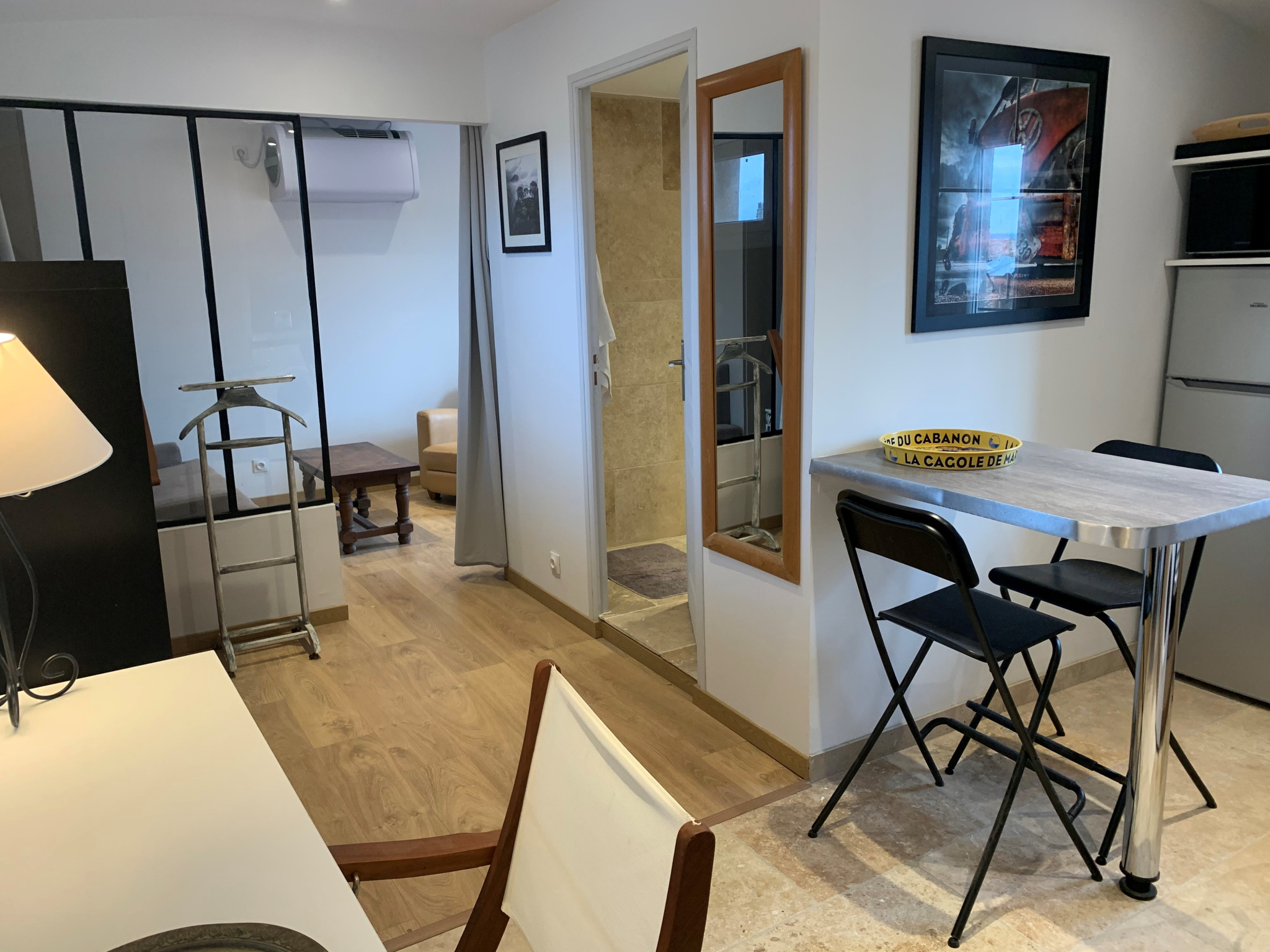 location AIXENPROVENCE COURS MIRABEAU STUDIO MEUBLE DE 27M² CG